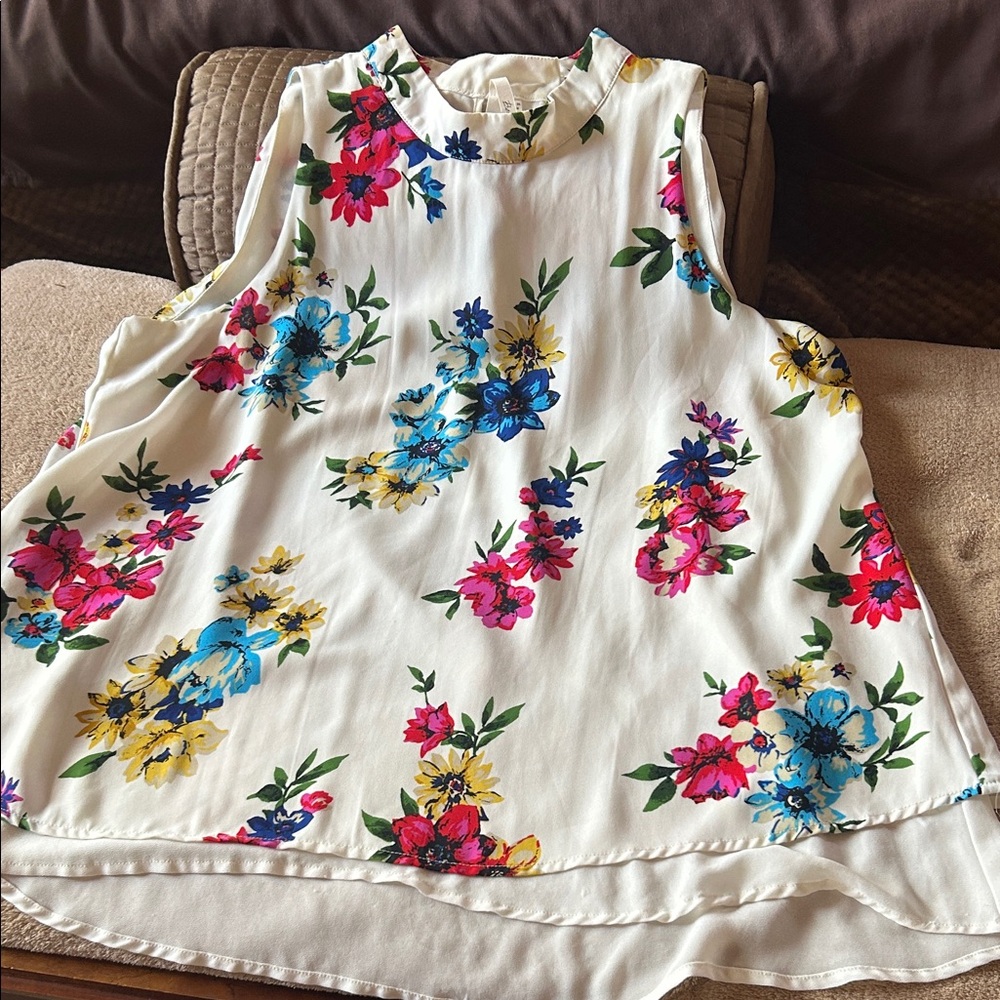 Belletrix Floral Sleeveless Women's Top